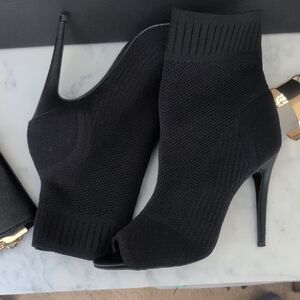 Elegant Black Stiletto Heel Ankle Boots